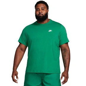 Pánske tričko Nike Club Tee green AR4997 365 Pánske tričko Nike Club Tee green AR4997 365