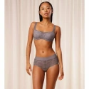 Dámska podprsenka Body Make-Up Illusion Lace Balconette Bra - Triumph