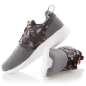 Detský juniorský model Roshe One Print 677782-004 - Nike