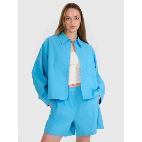 Dámska košeľa oversize s golierom 4F 4FRSS25TSHIF130-33S Dámska košeľa oversize s golierom 4F 4FRSS25TSHIF130-33S