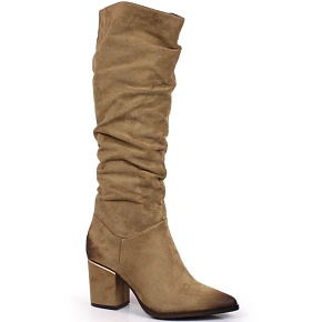 Ponúkame topánky na podpätku Potocki W WOL109B beige