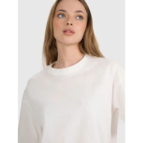 Dámske tričko oversize s potlačou 4F 4FRSS25TTSHF2692-11S Dámske tričko oversize s potlačou 4F 4FRSS25TTSHF2692-11S