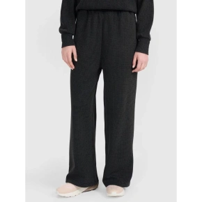 Dámske nadrozmerné široké nohavice 4F 4FRSS25TTROF1396-20S women's Dámske nadrozmerné široké nohavice 4F 4FRSS25TTROF1396-20S women's