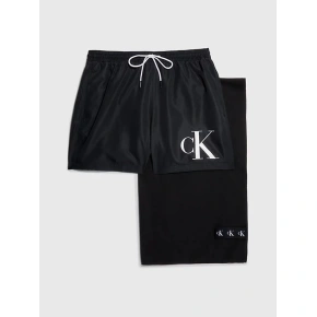 Darčekové balenie pánskych plaviek a uteráka KM0KM00849 BEH čierna - Calvin Klein