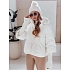 Dámska zimná bunda s kapucňou TY5036 krémová – FashionStreet