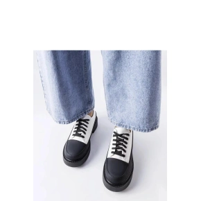 Poltopánky U9B-XX4664-1 white-black - Solea