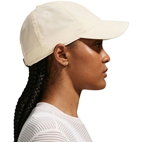 Baseballová čiapka Nike Dri-FIT Club Cream FB5372 115 Baseballová čiapka Nike Dri-FIT Club Cream FB5372 115