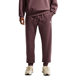 Pánske nohavice Nike Club brown FN3801 502 Pánske nohavice Nike Club brown FN3801 502