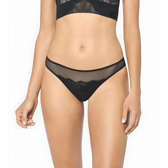 Tangá Lace Spotlight String - Triumph