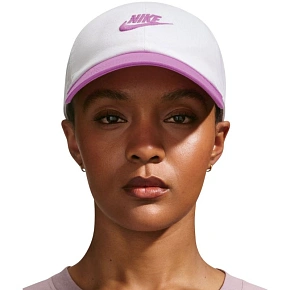 Klubová čiapka Nike bielo-ružová FB5368 103 Klubová čiapka Nike bielo-ružová FB5368 103