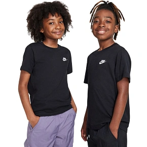 Detské tričko Nike Sportswear čierne FZ5177 010 Detské tričko Nike Sportswear čierne FZ5177 010